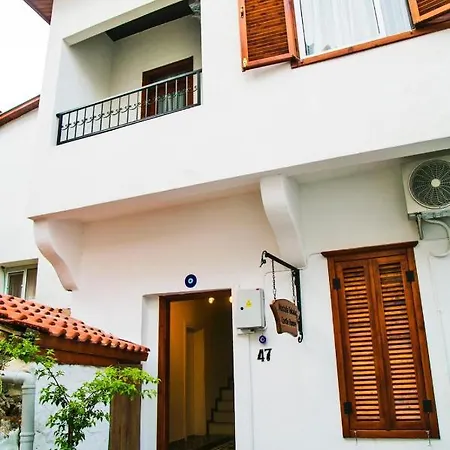 Mustafa Tokalaç Castle House Konukevi Marmaris