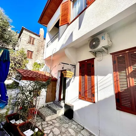 Mustafa Tokalaç Castle House