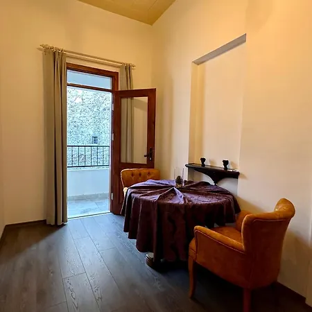 בית הארחה Mustafa Tokalac Castle House מרמריס