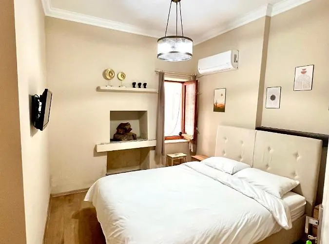 Gasthuis Mustafa Tokalac Castle House 4*