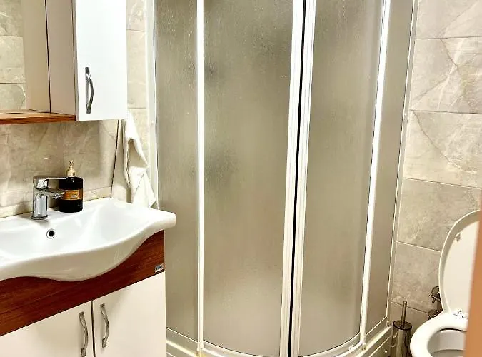 Gasthuis Mustafa Tokalac Castle House 4*