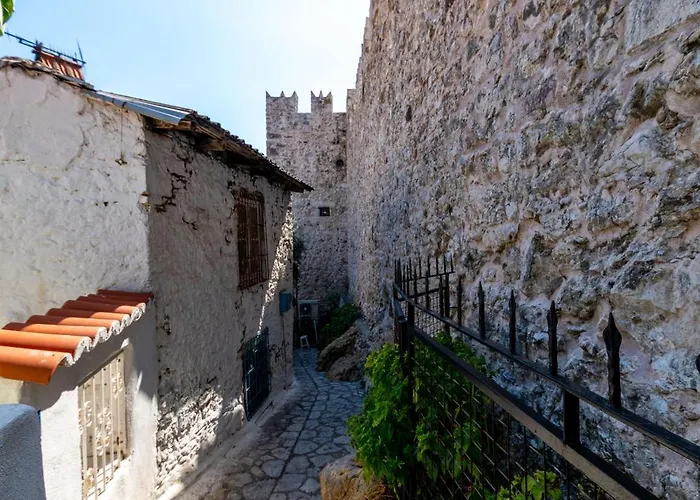 Mustafa Tokalac Castle House Πανσιόν 4*