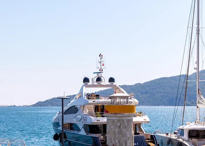 Πανσιόν Mustafa Tokalac Castle House