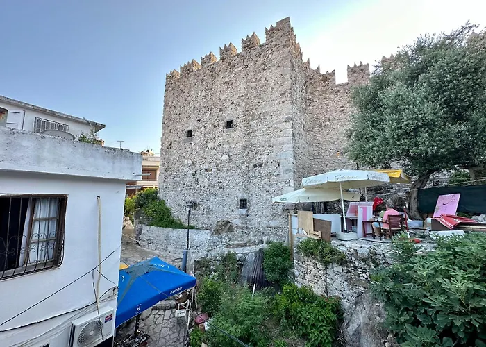 Mustafa Tokalac Castle House Πανσιόν 4*